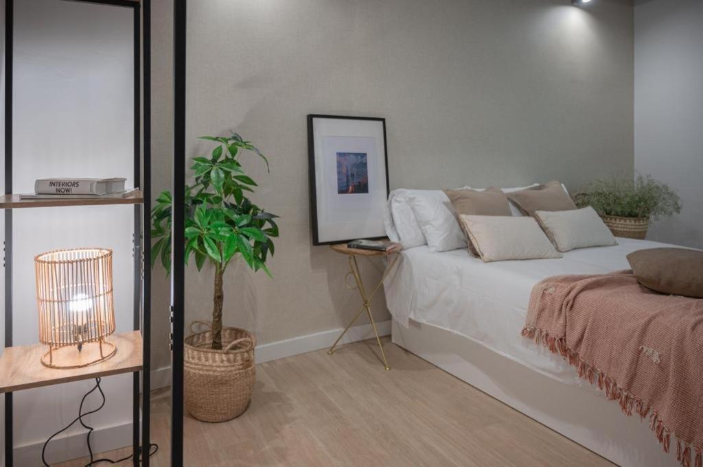 Suites Jardines De La Alhambra Гранада Екстериор снимка